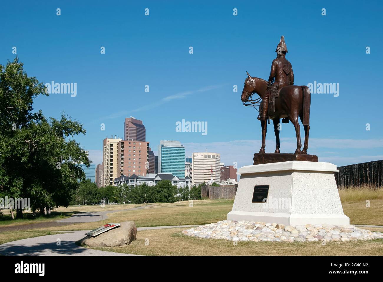 Statue von James Macleod vor Fort Calgary Stockfoto