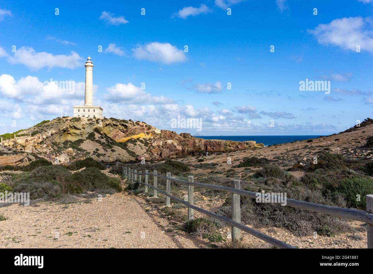 Blick auf den Leuchtturm von Capo Palos in Murcia im Südosten Spaniens Stockfoto