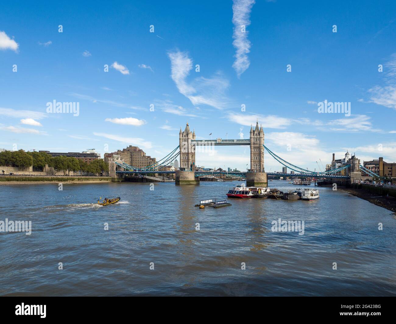 Blick auf die Tower Bridge und der Themse Stockfoto
