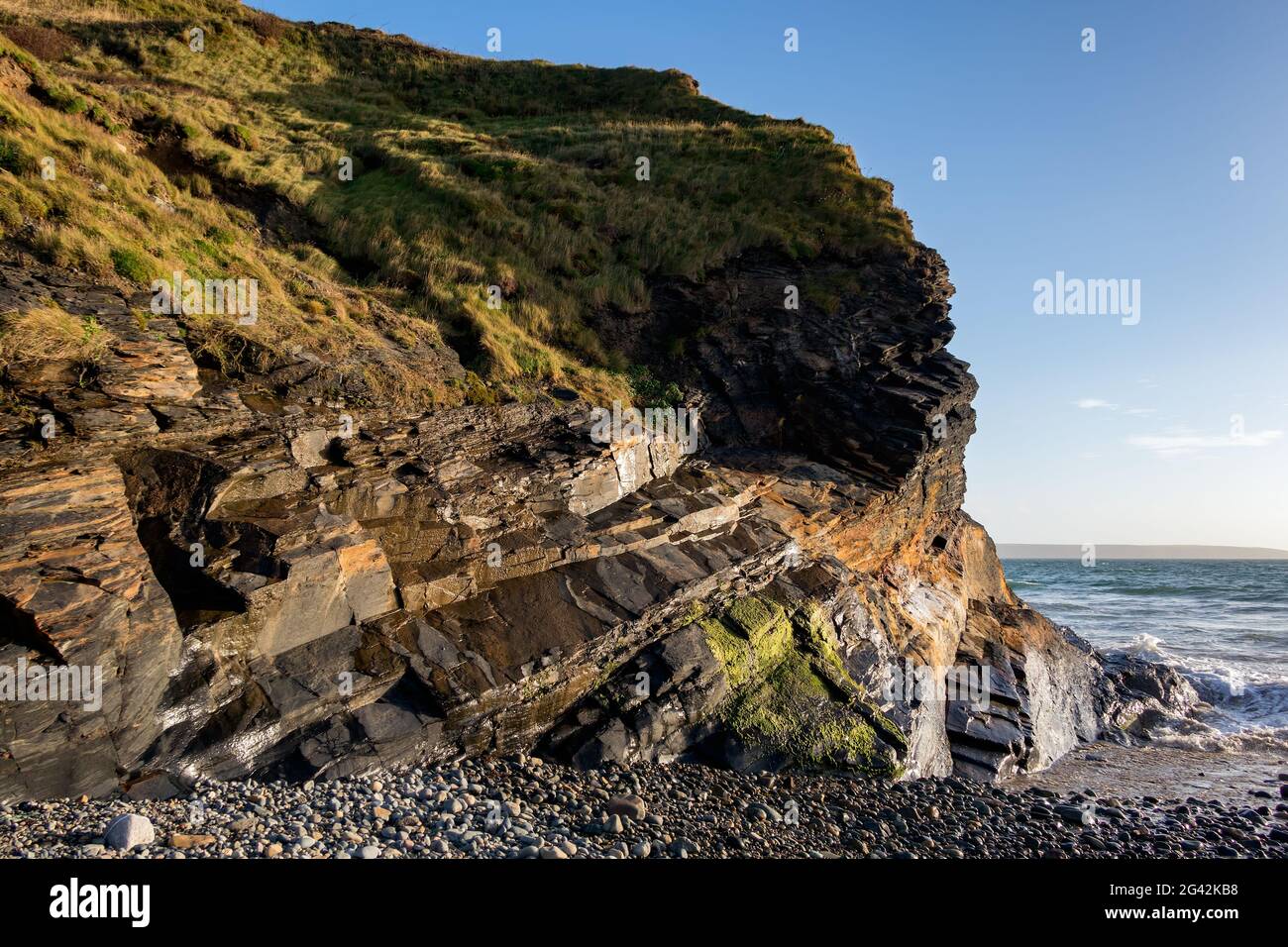 Blick auf den Strand bei Druidston Oase in Pembrokeshire. Stockfoto