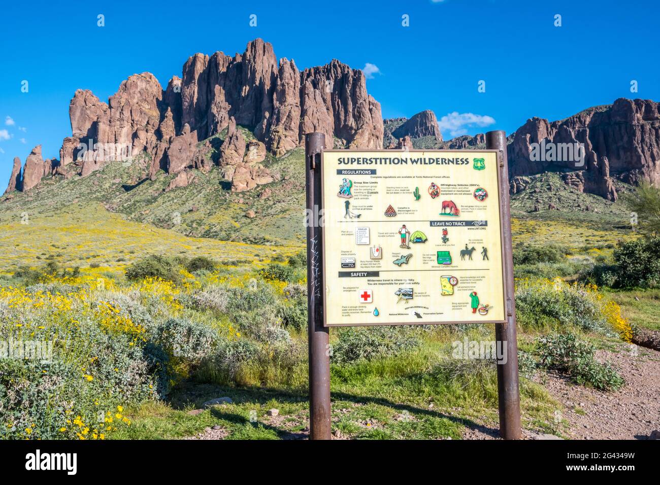 Eine Sicherheitsrichtlinie für den Wanderer von Tonto National Forest, Arizona Stockfoto
