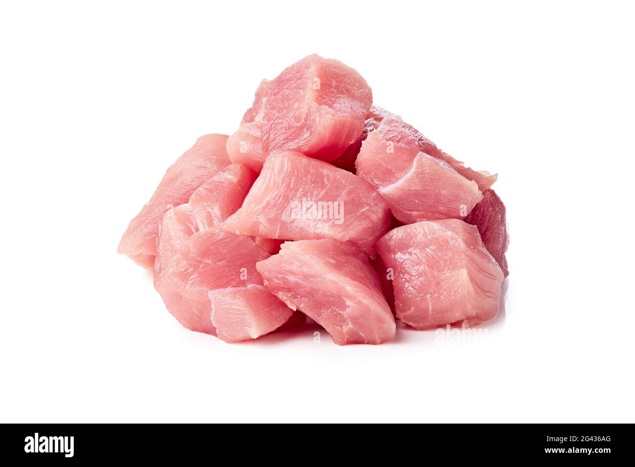 Haufen gehacktes rohes Schweinefleisch auf Weiß Stockfoto