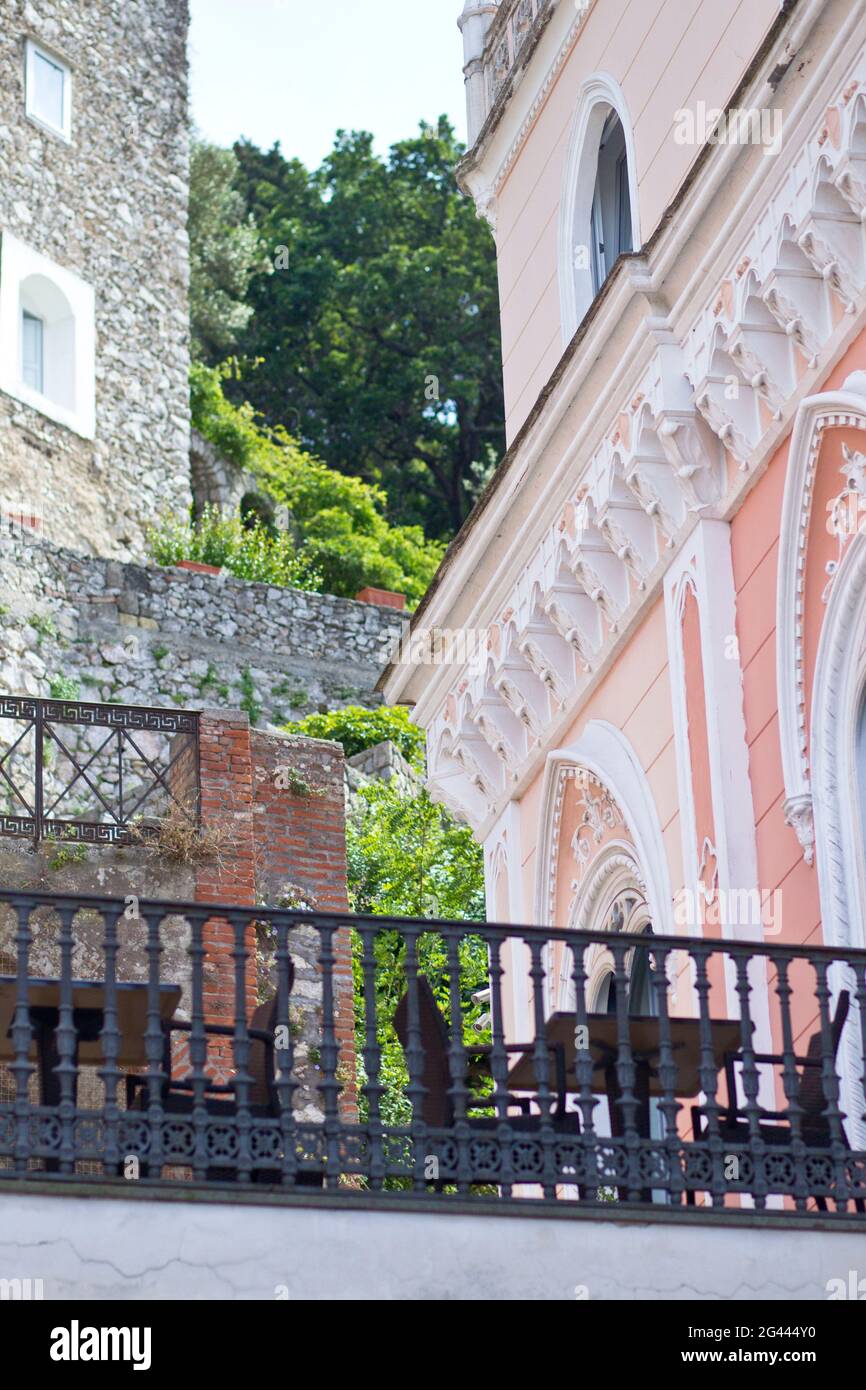 Terrasse und Fassade in Capri, Italien Stockfoto