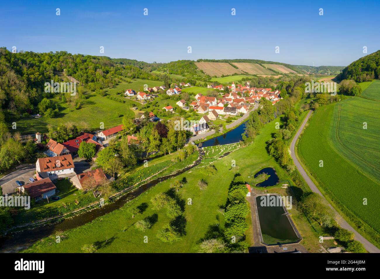 Blick auf Tauberzell im Sommer, Adelshofen, Ansbach, Mittelfranken, Franken, Bayern, Deutschland, Europa Stockfoto