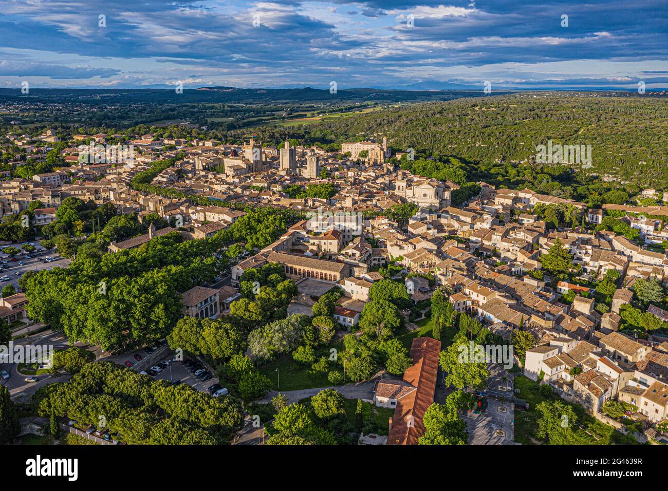 Luftaufnahme der historischen Stadt Uzes, Frankreich Stockfoto