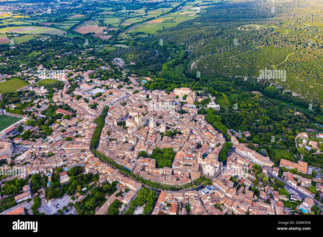 Luftaufnahme der historischen Stadt Uzes, Frankreich Stockfoto