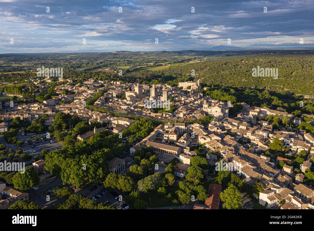 Luftaufnahme der historischen Stadt Uzes, Frankreich Stockfoto