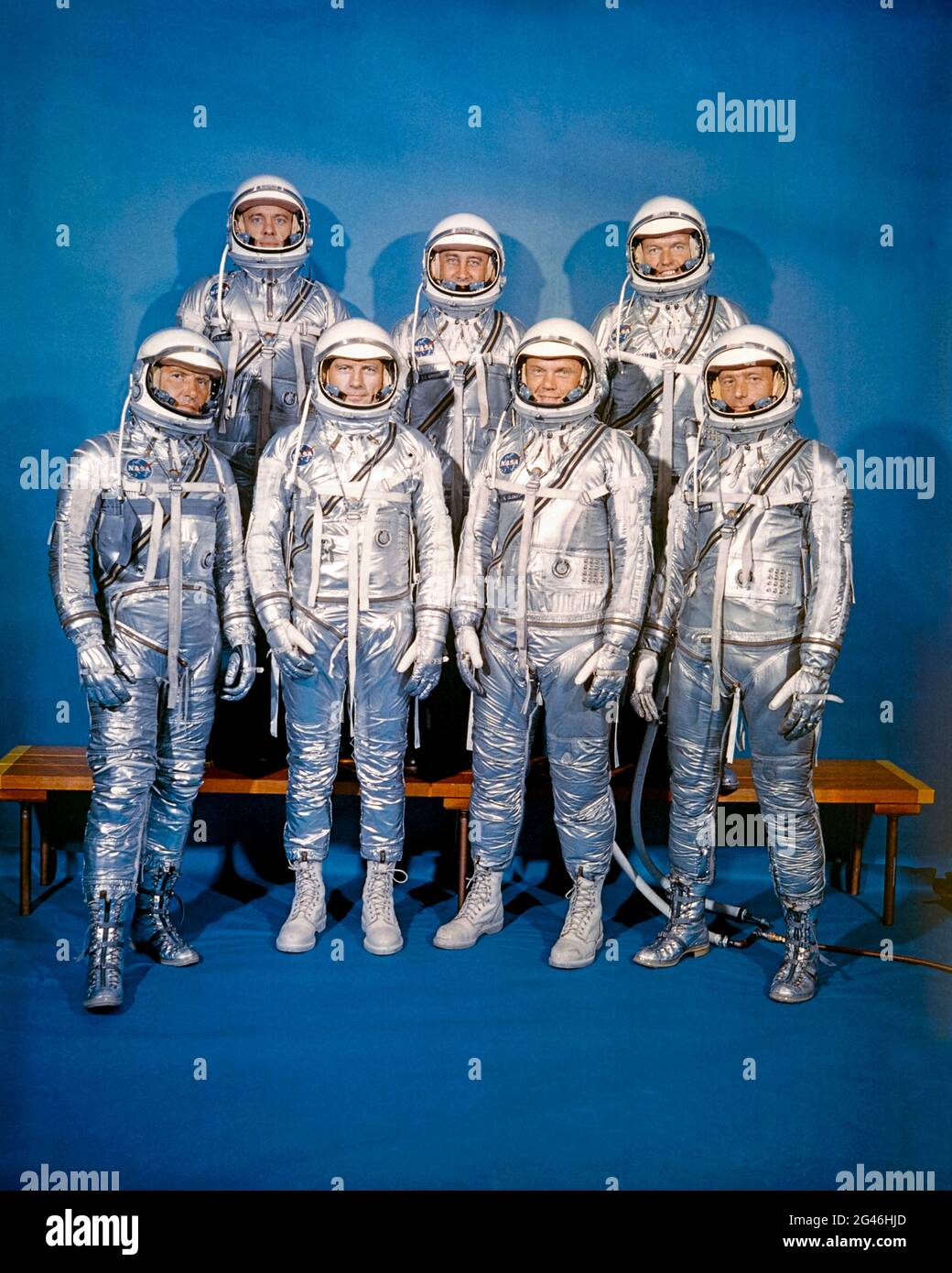 Die Mercury Seven, auch bekannt als die Original Seven, waren die amerikanischen Astronauten Scott Karpper, Gordon Cooper, John Glenn, Gus Grissom, Wally Schirra, Alan Shepard und Deke Slayton, aufgenommen am 17. März 1960. Stockfoto