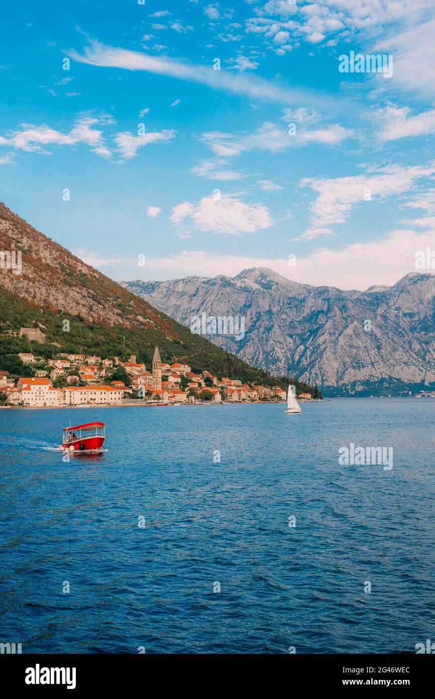 Yachten und Boote in der Adria Stockfoto