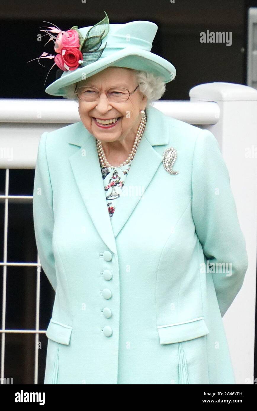 Queen Elizabeth II. Während des fünften Tages von Royal Ascot auf der Ascot Racecourse. Bilddatum: Samstag, 19. Juni 2021. Stockfoto