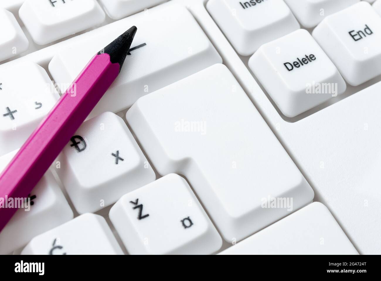 Internet Browsing Online Surfing, Worteingabe, Modernes Schreibgerät, Web Content Creations, Computerized Workspace Designs, Ele Stockfoto