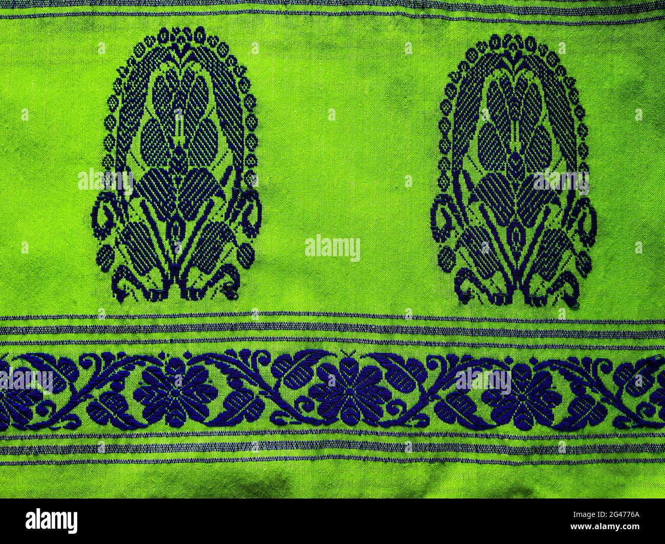 Stammesmuster oder ethnische Muster wird für assam-Motivdesign oder muga-Seide von assam verwendet. Ähnlich wie ukrainisches oder russisches Muster. Stockfoto