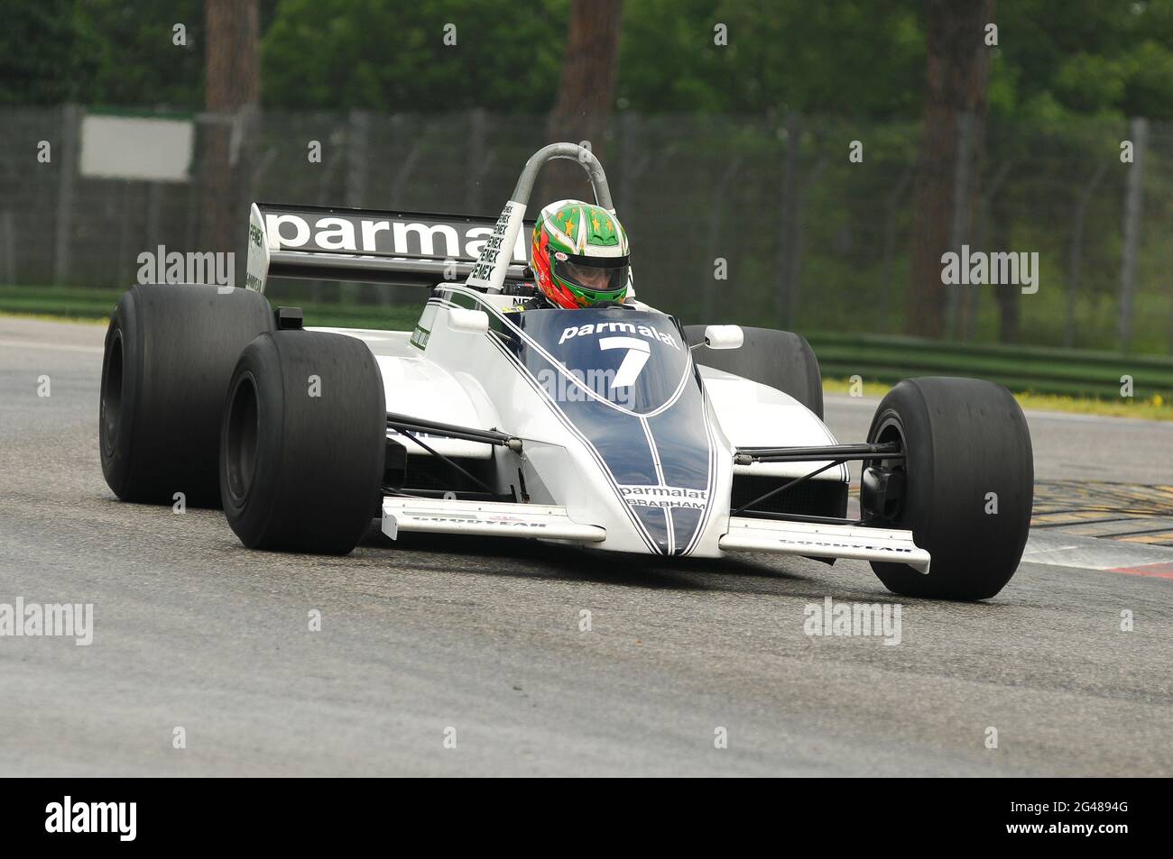Imola, 6. Juni 2012: Unbekannter Lauf auf dem Classic F1 Car 1981 Brabham BT49c ex Nelson Piquet - Riccardo Patrese beim Training von Imola Classic 2012 auf Imol Stockfoto