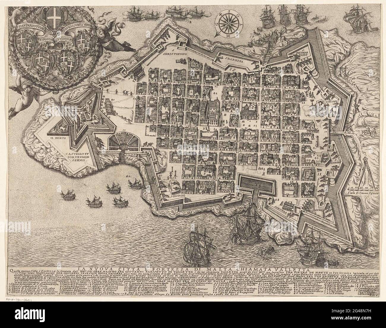 Valletta; La Nuova Citta e Fortezza di Malta Chiamata Valletta; die Belagerung von Malta. Blick aus der Vogelperspektive auf Valletta, die Hauptstadt von Malta. Die Stadt wurde nach der türkischen Invasion auf Malta im Jahr 1565 gebaut. Über drei Putten, die zusammen eine Kartusche mit fünf Wappen tragen. Italienischer Text und erläuternde Liste der Zahlen in Undermarge. Rechts unten nummeriert: FO. XV. Stockfoto