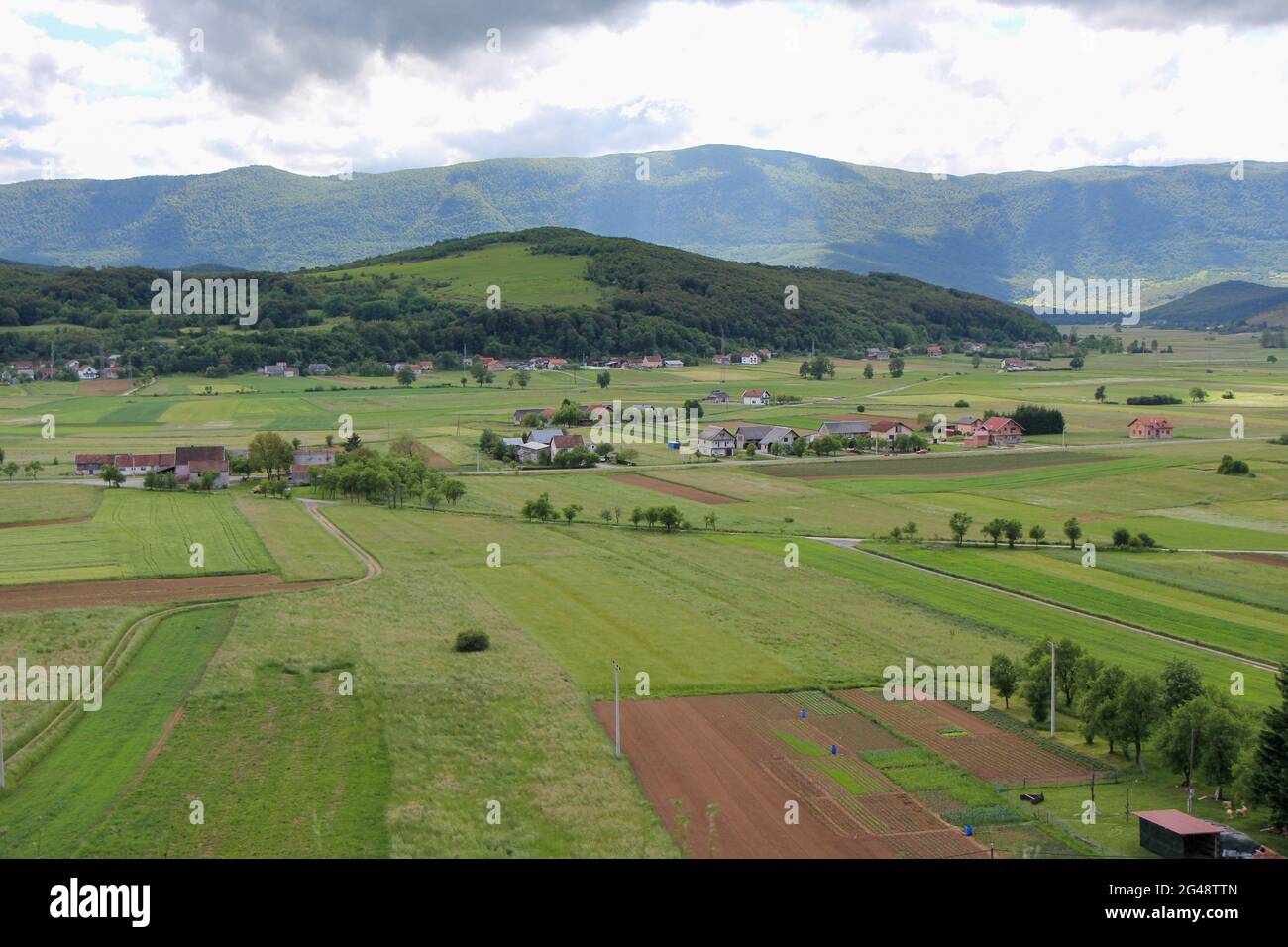 Eine ländliche Landschaft irgendwo in Kroatien. Stockfoto