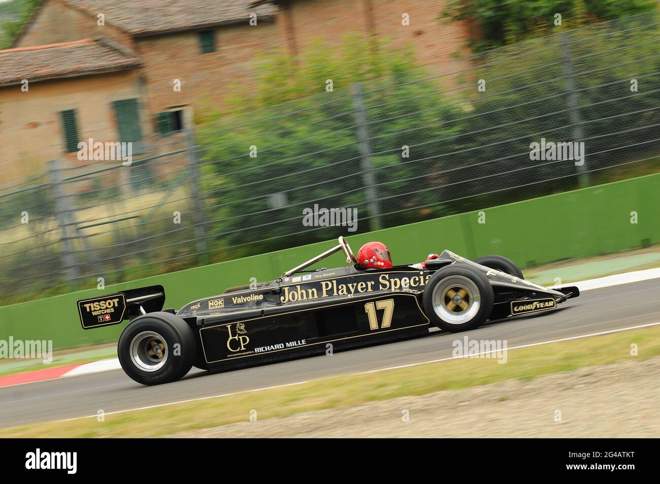 Imola, 6. Juni 2012: Unbekannt Run auf Classic F1 Car 1982 Lotus 87 ex Elio De Angelis - Nigel Mansell während des Trainings von Imola Classic 2012 auf Imola Circ Stockfoto