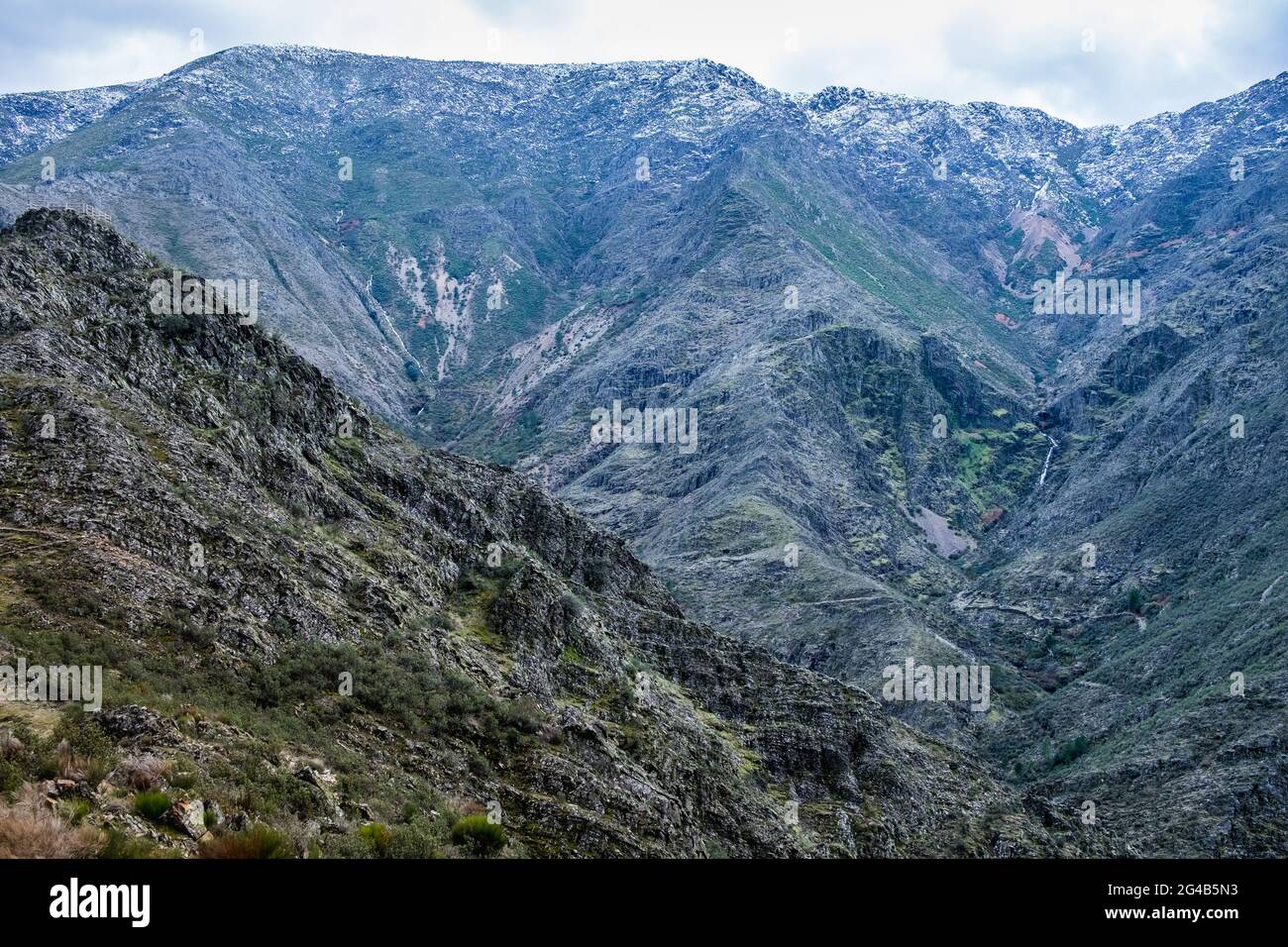 Las Hurdes, Spanien; 17. März 2018: Berge in Las Hurdes. Stockfoto