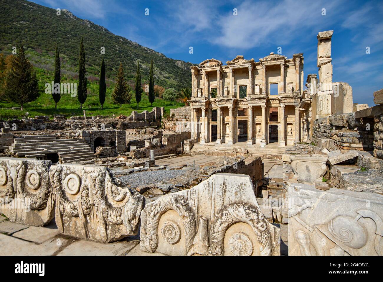 Celsus Bibliothek in den römischen Ruinen von Ephesus in der Türkei Stockfoto