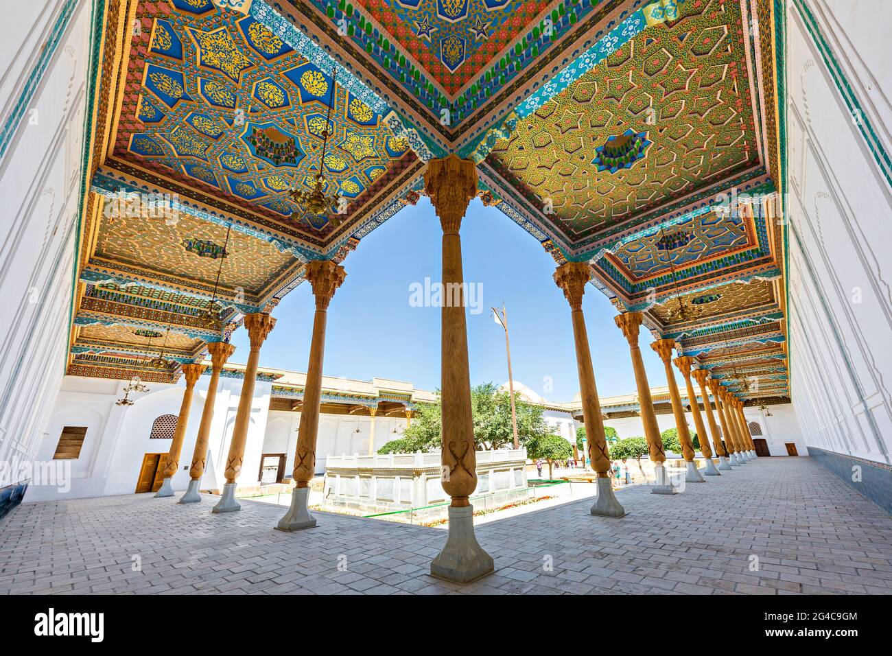 Innenhof des Bakhauddin Naqshband Mausoleums in Buchara, Usbekistan. Stockfoto