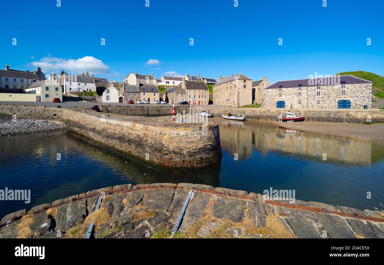 Blick auf den historischen Hafen von Portsoy in Aberdeenshire auf dem Muränen firth, Schottland, Großbritannien Stockfoto