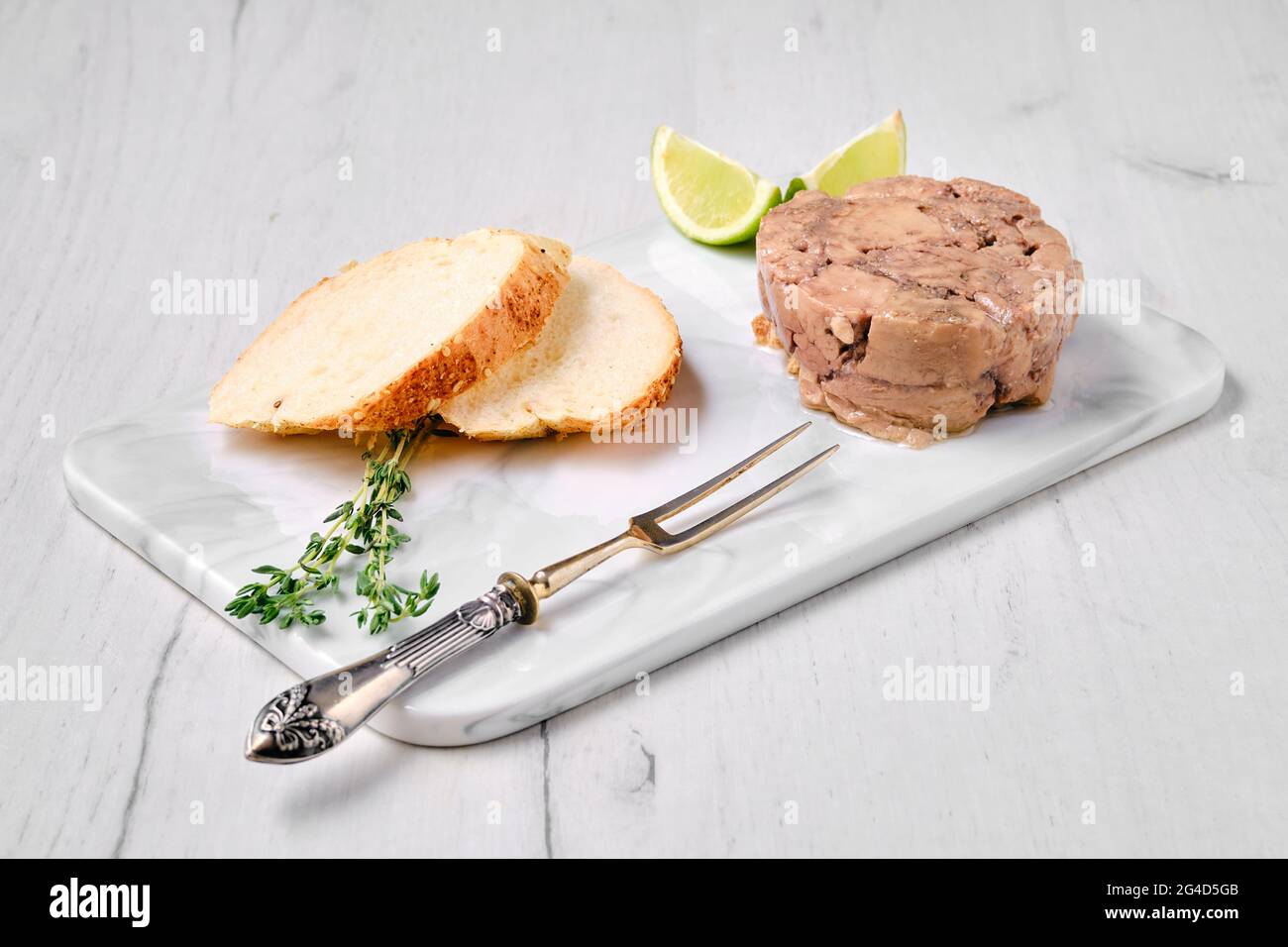 Sandwich mit pollock Leber Stockfoto