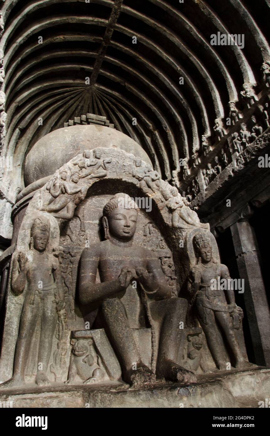 Big Buddha, Ellora-Höhlen, Aurangabad-Indien, UNESCO-Weltkulturerbe Stockfoto