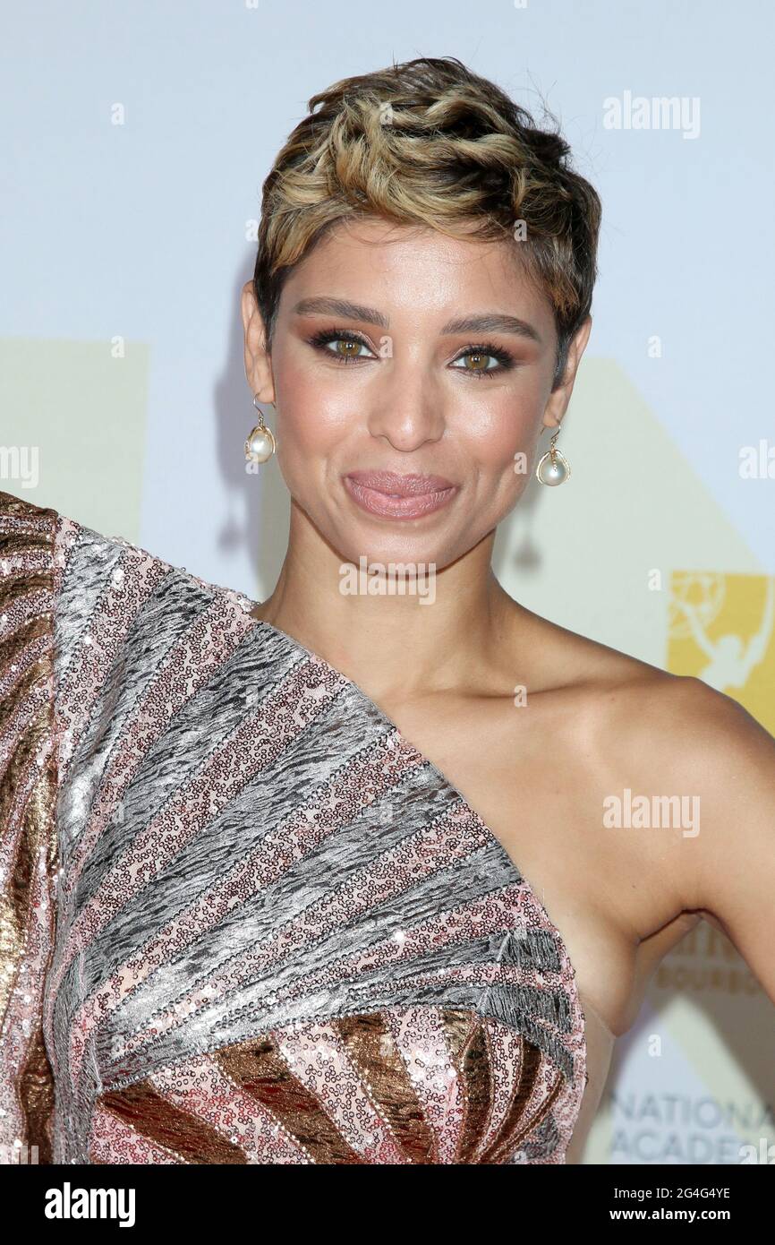 LOS ANGELES - 13. JUNI: Brytni Sarpi bei der 58. Daytime Emmy Awards Press Line - 13. Juni in den ATI Studios am 13. Juni 2021 in Burbank, CA (Foto: Katrina Jordan/Sipa USA) Stockfoto