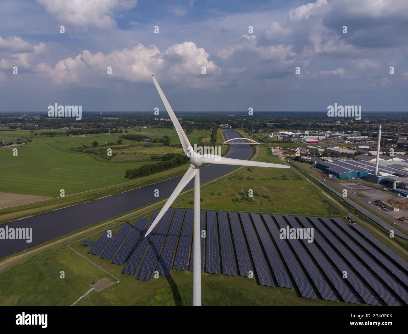 Erneuerbare Kreislaufwirtschaft Energiewirtschaft Konzept. Stockfoto
