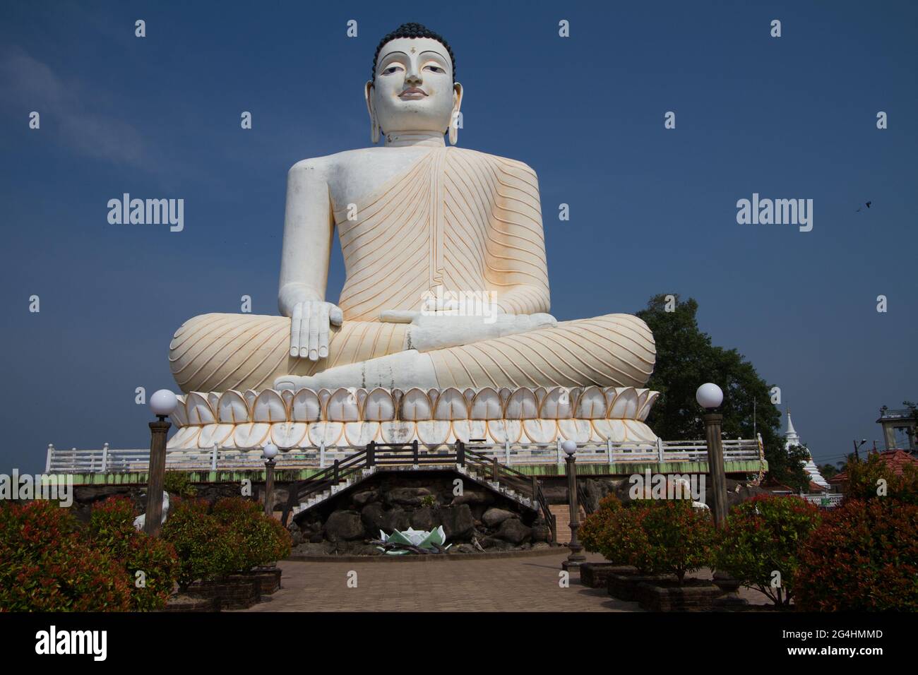 Riesiger Buddha am Tempel von Kande Viharaya, Sri Lanka Stockfoto