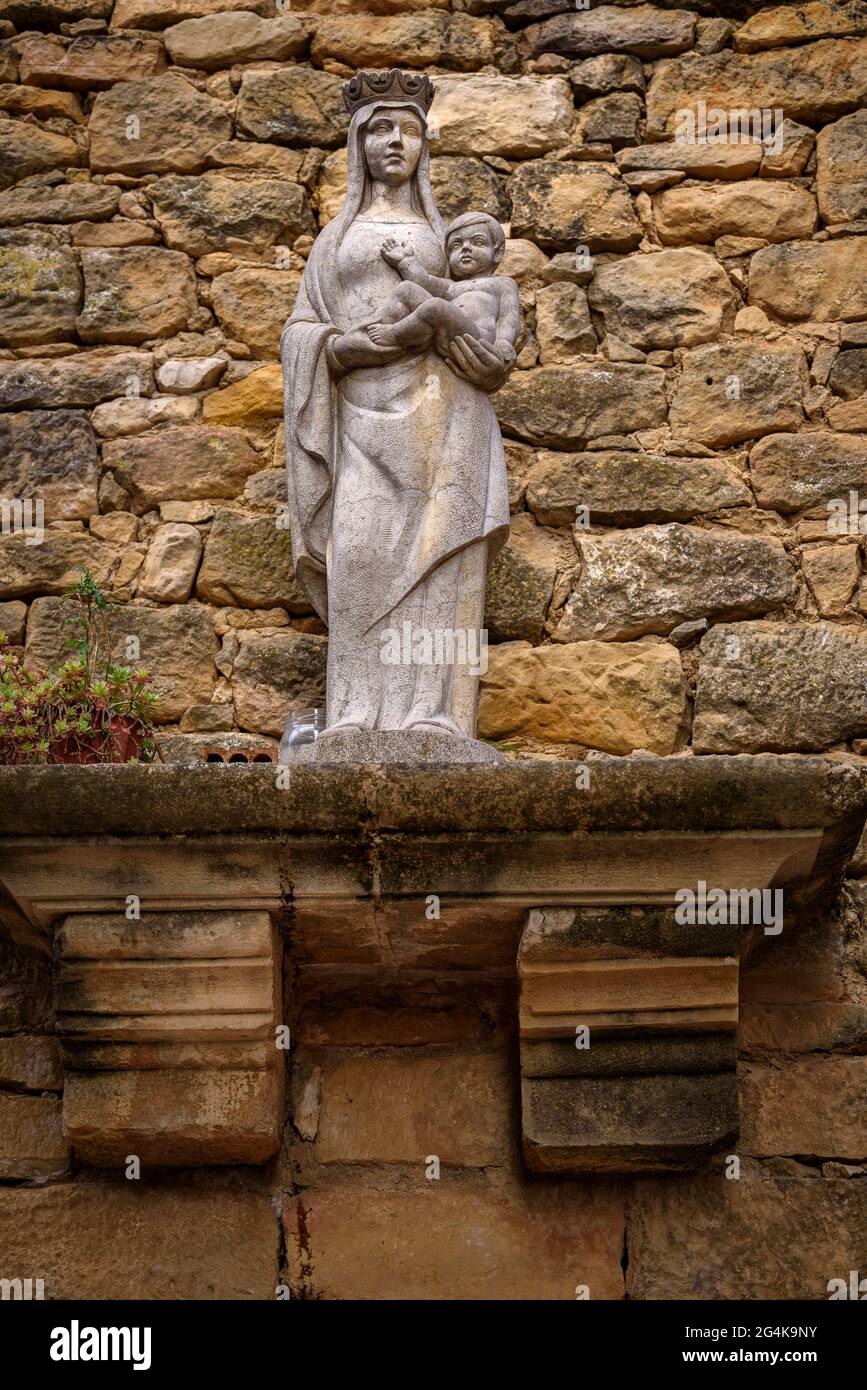 Details der Cavallers Straße in der Altstadt von Batea (Terra Alta, Tarragona, Katalonien, Spanien) ESP: Details de la Calle Cavallers en Batea (España) Stockfoto