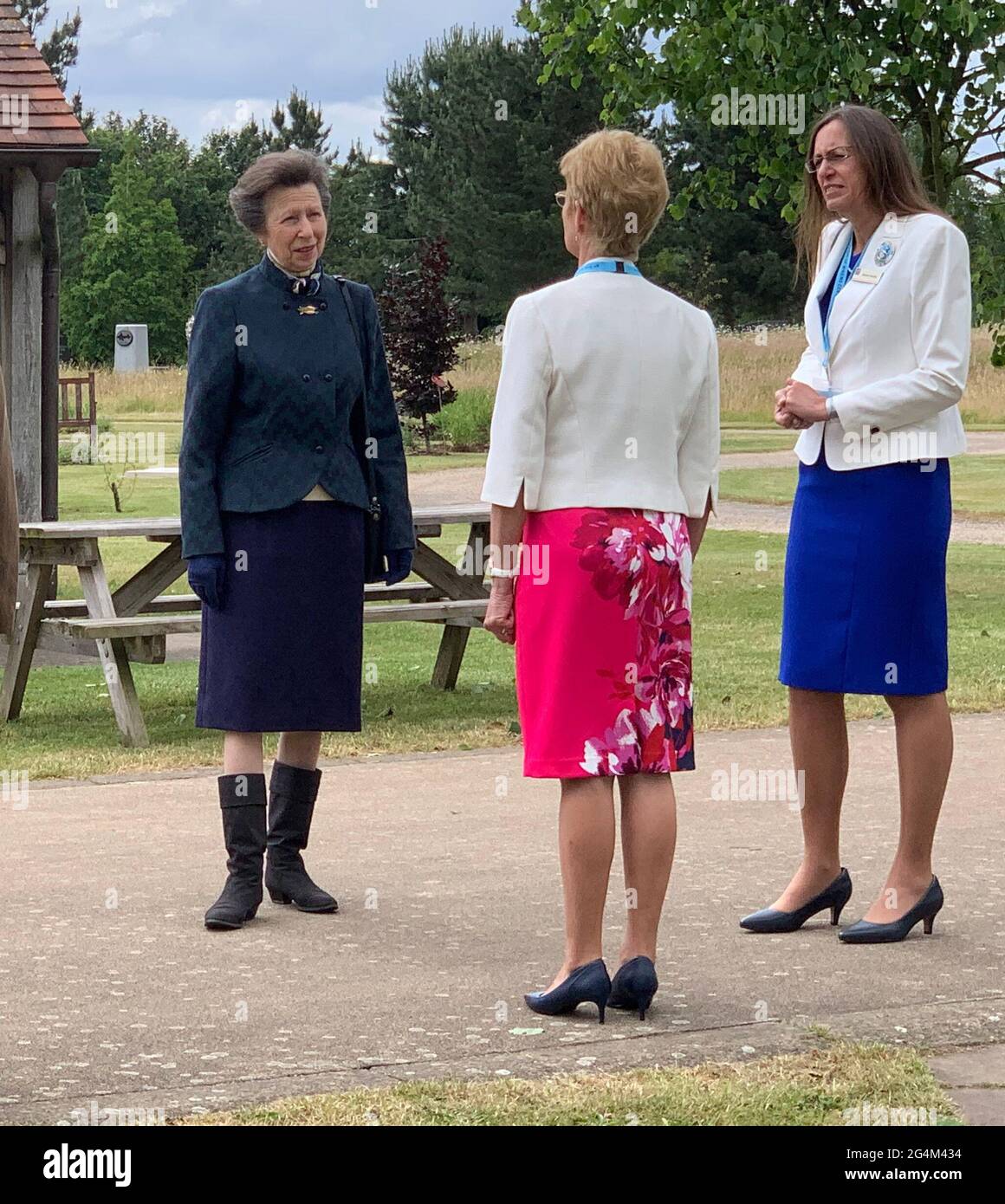 Die Prinzessin Royal bei einer Veranstaltung anlässlich des 100. Jahrestages der Vereinigung der Royal Women's Naval Service, im National Memorial Arboretum in Alrewas, Staffordshire. Bilddatum: Dienstag, 22. Juni 2021. Stockfoto