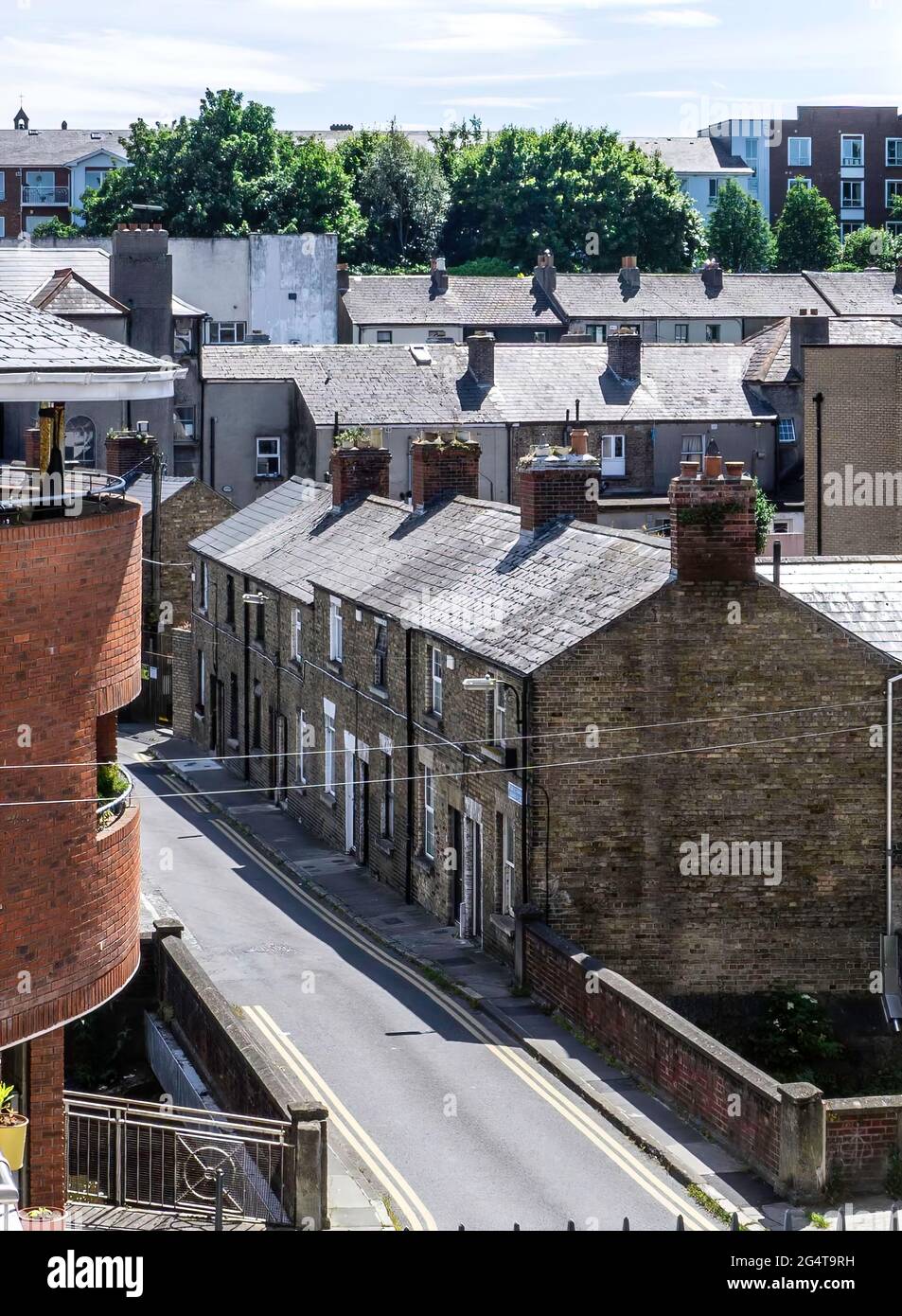 Der alte Stadtteil Kilmainham in Dublin. Diese Arbeiterhäuser wurden im 19. Jahrhundert errichtet. In der Gegend befinden sich mehrere Mühlen. Stockfoto