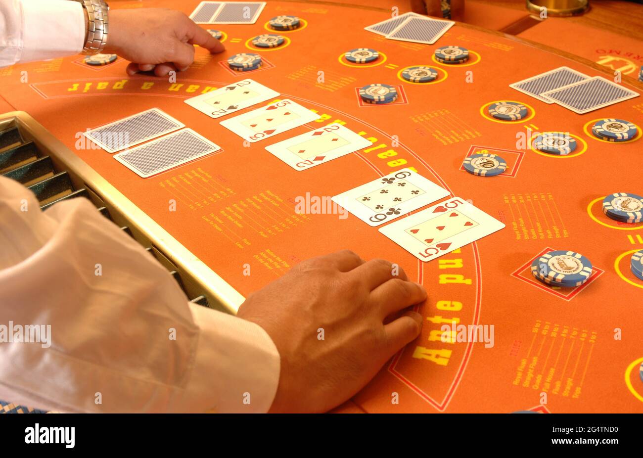 Italien, Sanremo, Casino Municipale Sanremo, Blackjack Spieltisch Foto © Sandro Michahelles/Sintesi/Alamy Stock Photo Stockfoto