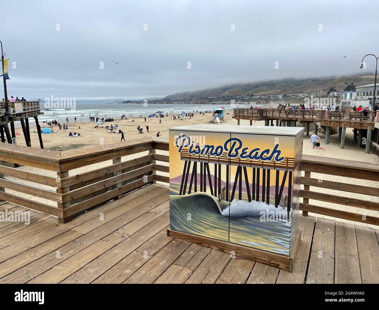 Pismo Beach, CA, USA 23. Juni 2021. Pismo Beach Pier Plaza in Pismo Beach, Kalifornien. Kredit: Marty Bicek/ZUMA Wire/Alamy Live Nachrichten Stockfoto