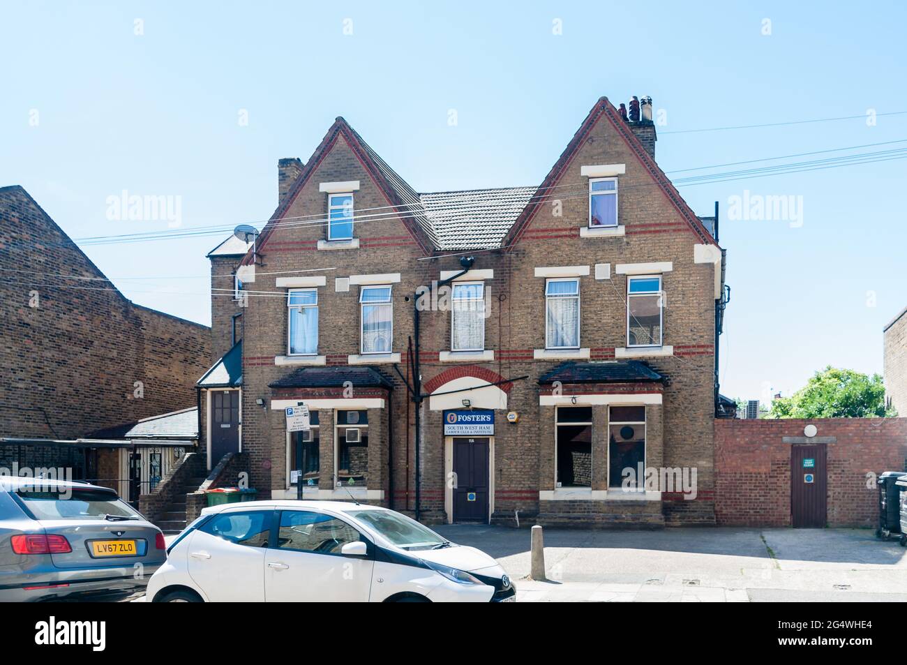 South West Ham Labor Club and Institute Ltd ist ein sozialer Club, der verschiedene Versammlungen und gesellschaftliche Veranstaltungen in der Umgebung bietet. Plaistow Stockfoto