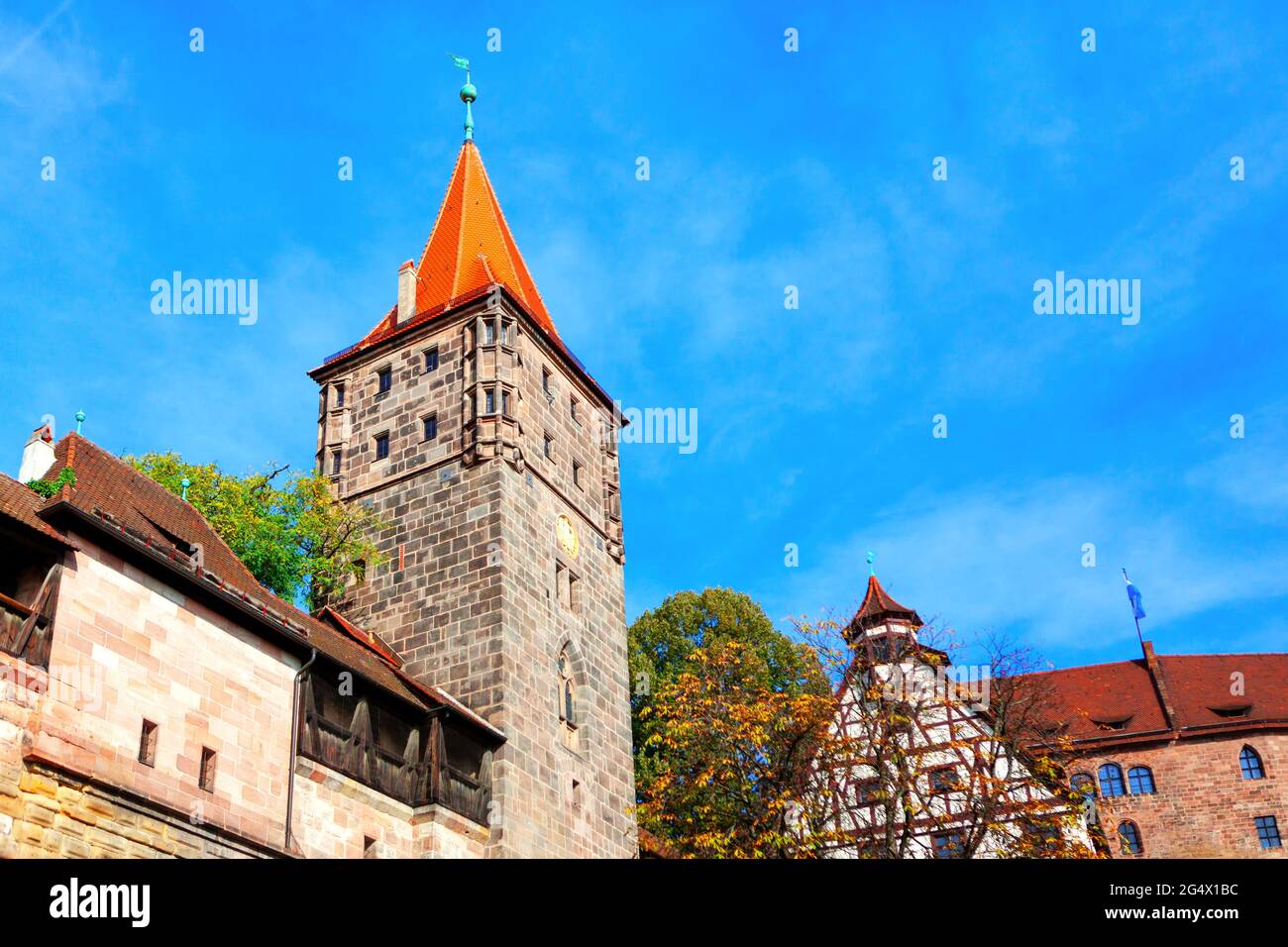 Stadttor-Turm Tiergartnertor in Nürnberg. Mittelalterliche Architektur in Deutschland Stockfoto