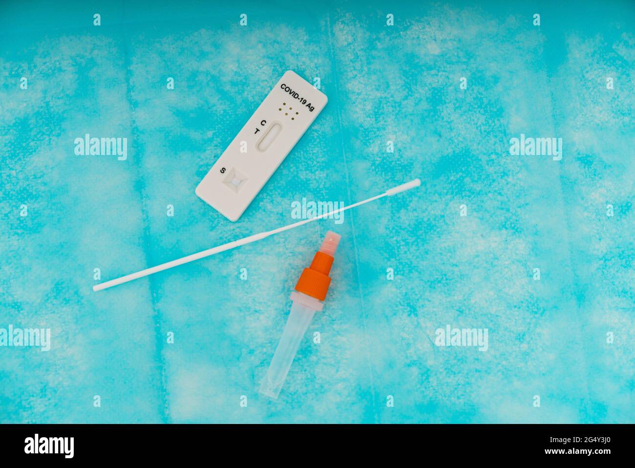 Krankenhausausstattung zur Kontrolle der Infektion mit dem convid-19-Virus Stockfoto