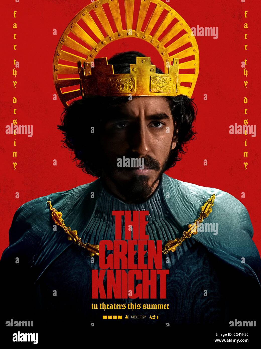 The Green Knight (2021) unter der Regie von David Lowery und mit Dev Patel als Sir Gawain in dieser Fantasy-Erzählung der mittelalterlichen Geschichte von Sir Gawain und dem Grünen Ritter. Stockfoto