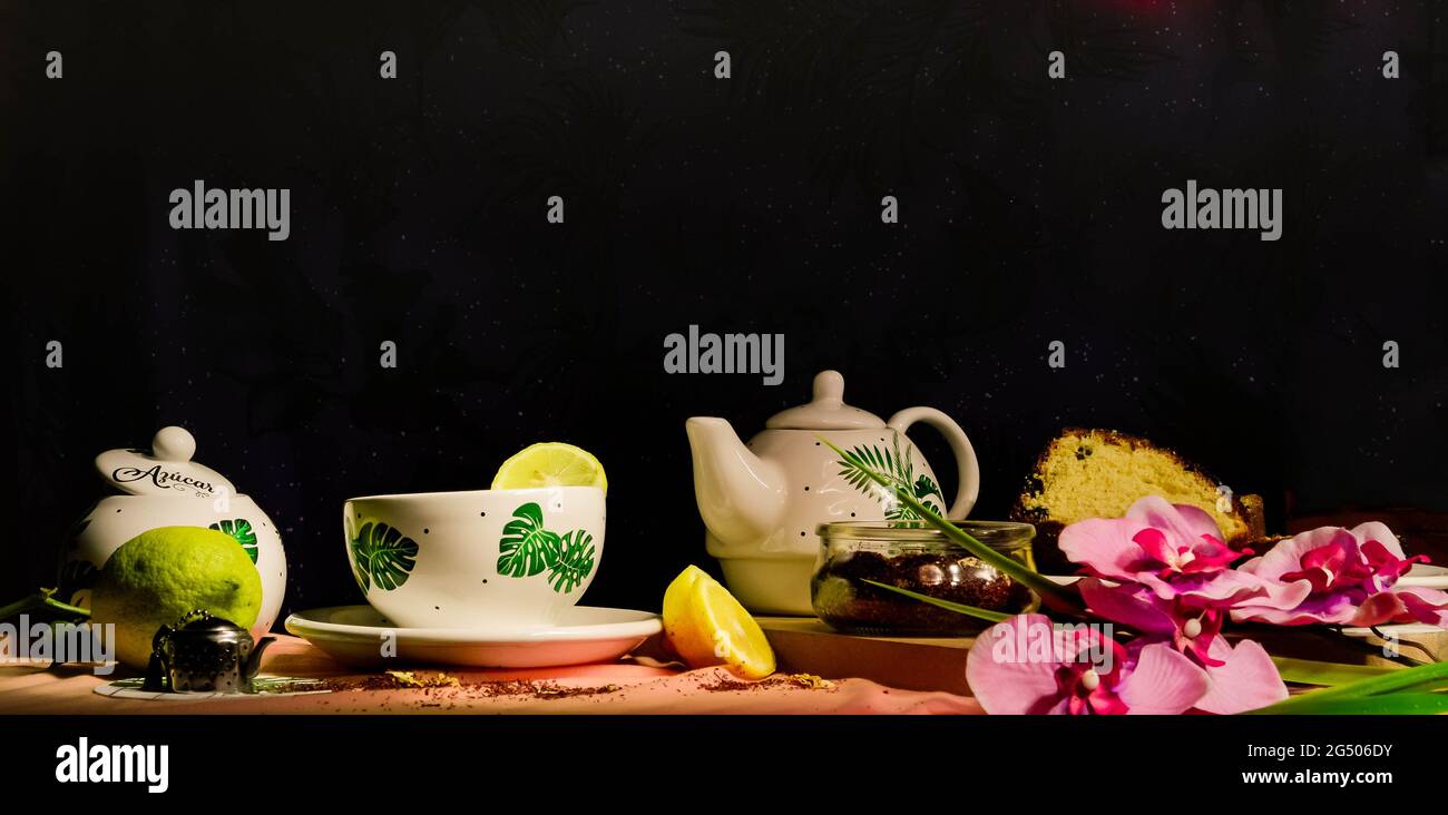 Stillleben, Teezeit, charmantes weiches Licht Stockfoto