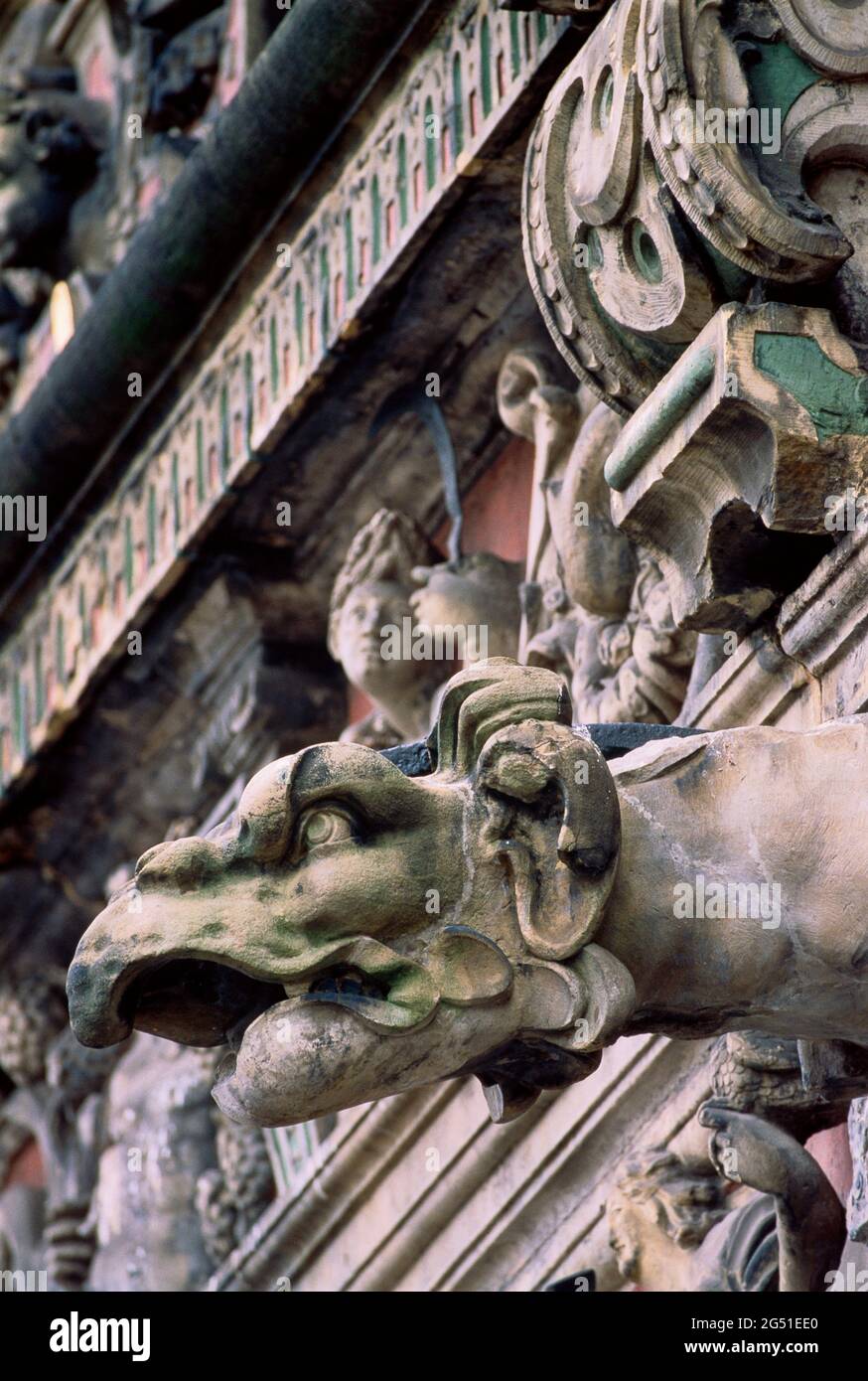 Nahaufnahme eines Wasserspeiers im Bremer Rathaus, Deutschland Stockfoto