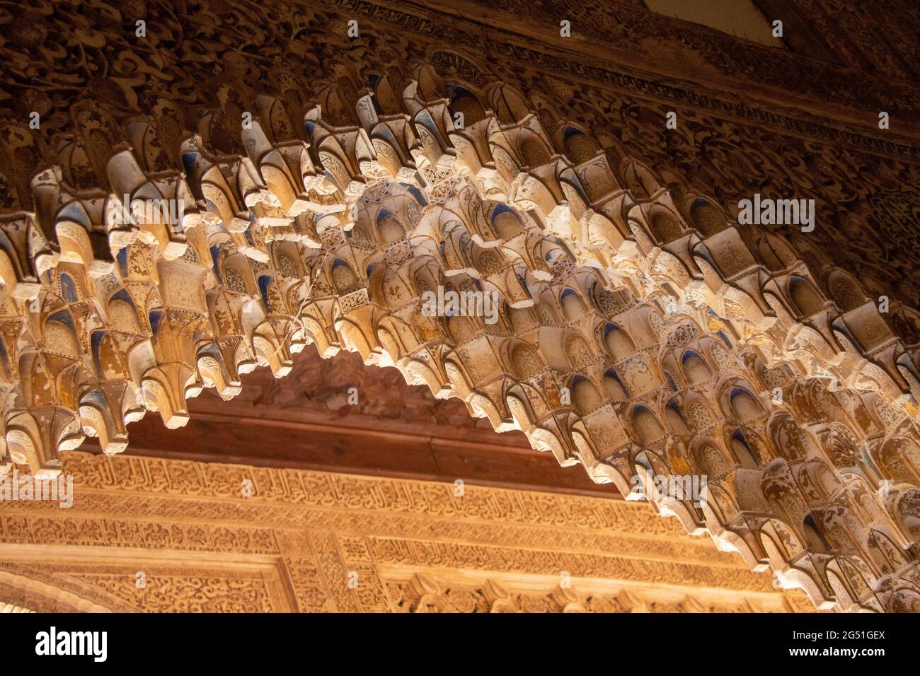 ALHAMBRA DE GRANADA La alcazaba es el recinto situado en la parte más occidental del cerro de Sabika, de planta trapezförmige Algo unregelmäßig, constituía Stockfoto