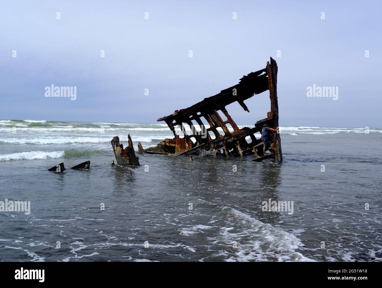 The Wreck of the Peter Iredale in Fort Stevens State Park, Oregon Stockfoto