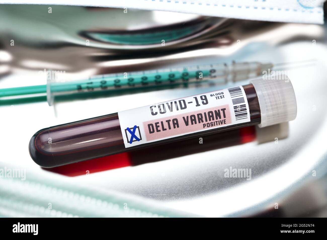Blutteströhre, Delta-Variante B.1.617.2 Stockfoto