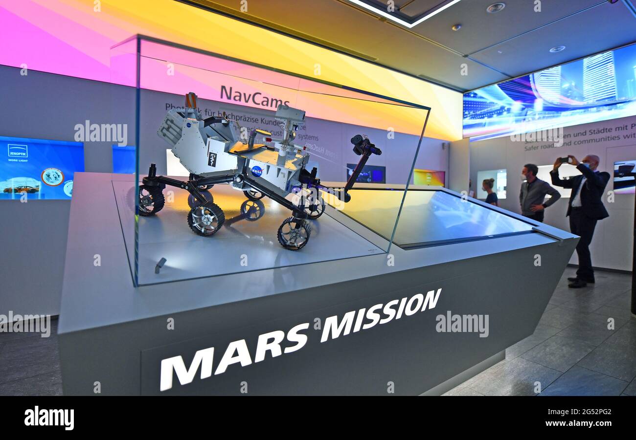 Jena, Deutschland. Juni 2021. In der neuen Produktausstellung der ...