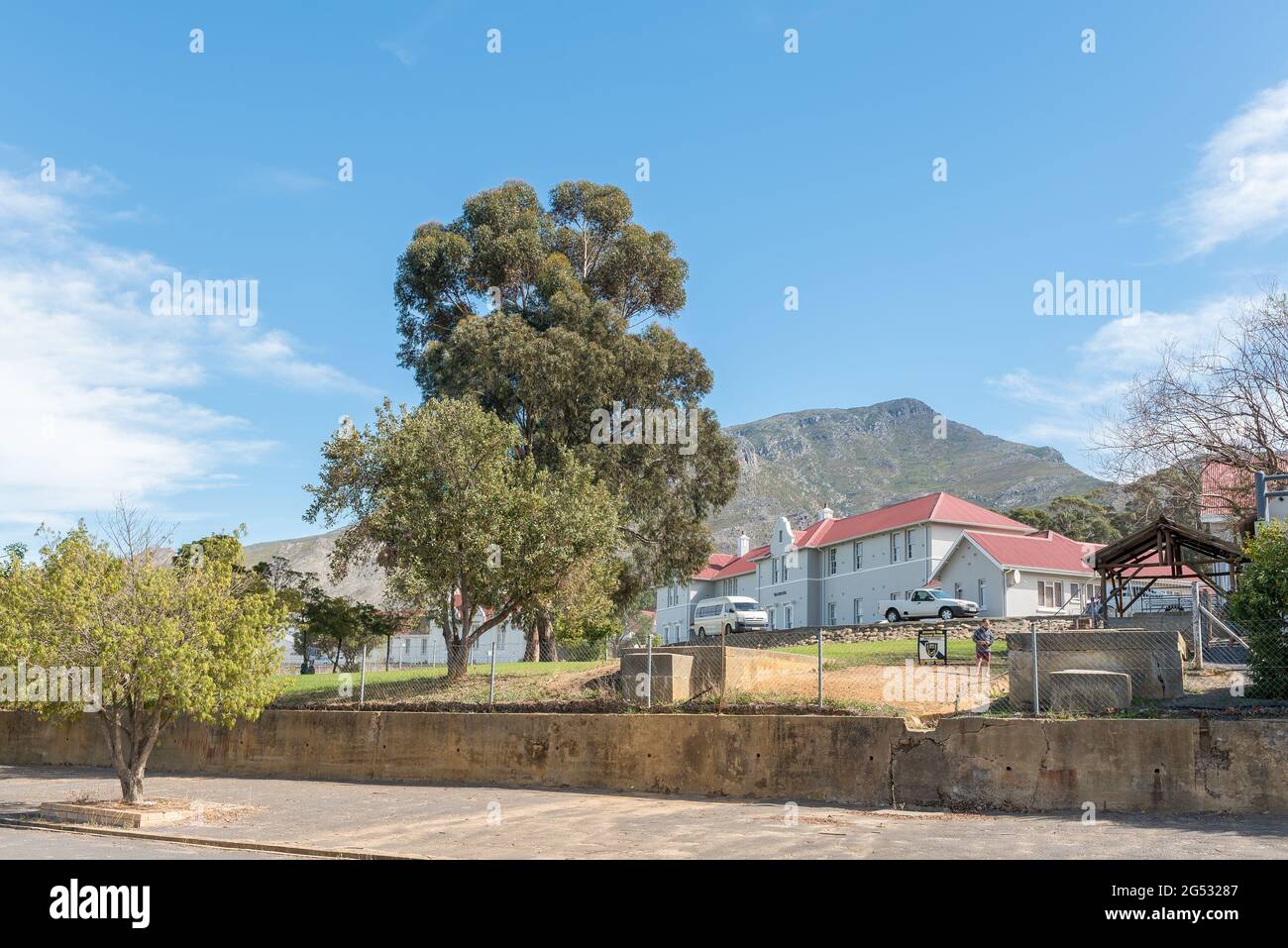 VILLIERSDORP, SÜDAFRIKA - 12. APRIL 2021: Malherbe House, ein Jungen-Hostel der De Villiers Graaff High School in Villiersdorp im westlichen Kap P Stockfoto