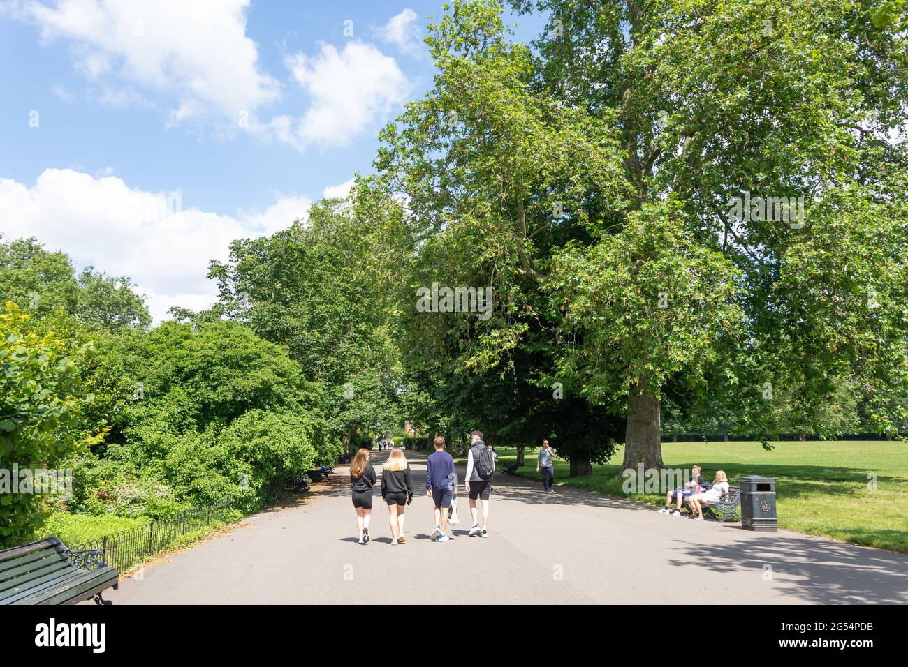 The Broad Walk, Gloucester Green, Regent's Park, London Borough of Camden, Greater London, England, Großbritannien Stockfoto