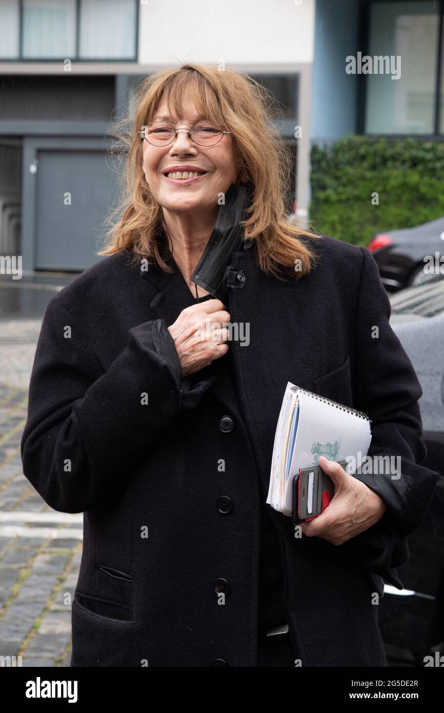 Jane Birkin nimmt an der Hermes Menswear Spring Summer 2022 Show im Rahmen der Paris Fashion Week am 26. Juni 2021 in Paris Frankreich Teil. Foto von Aurore Marechal ABACAPRESS.COM Stockfotografie Ala...