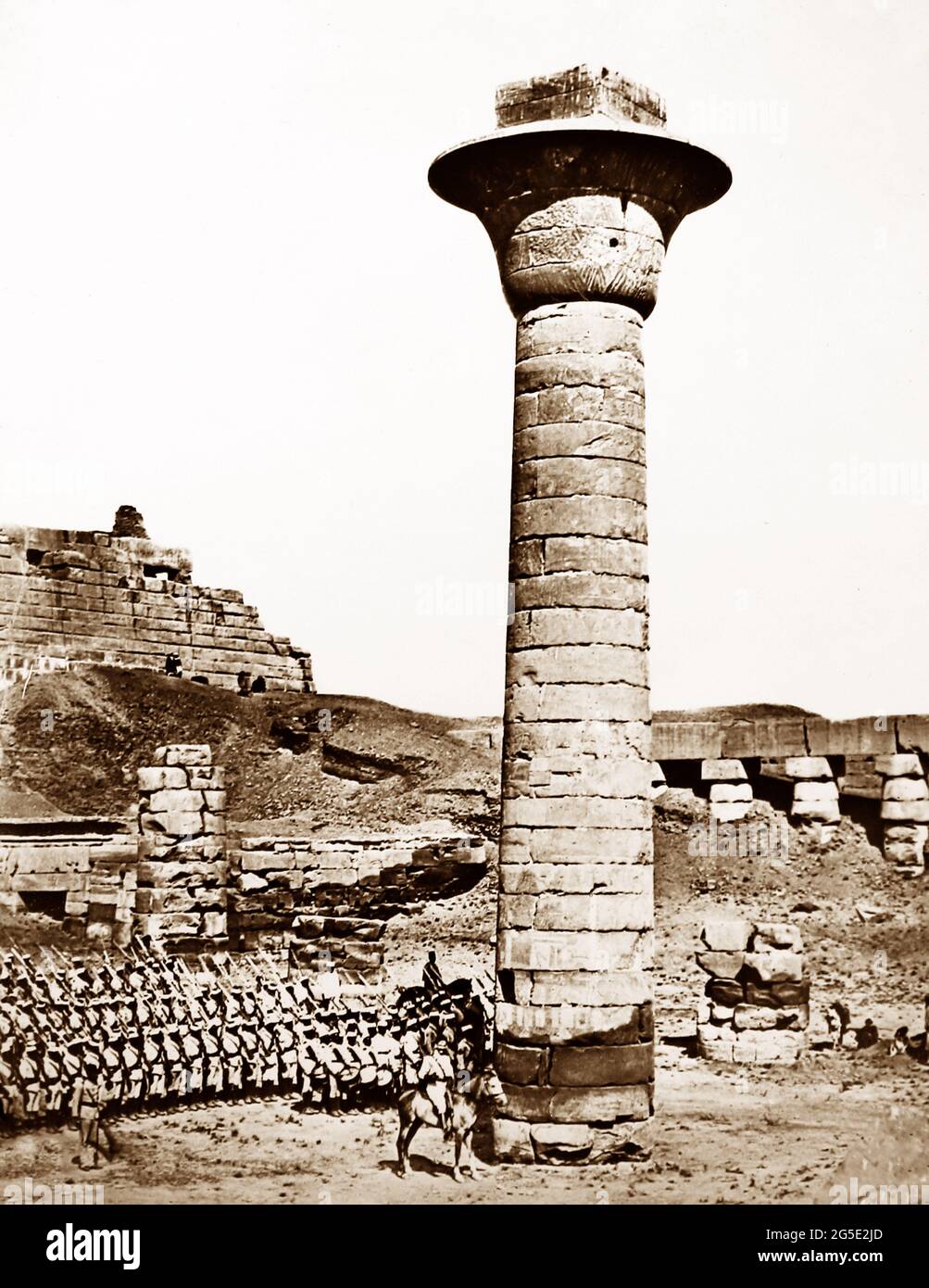10. Sudanesisches Bataillon, ägyptische Armee in Karnak, Ägypten, viktorianische Zeit Stockfoto