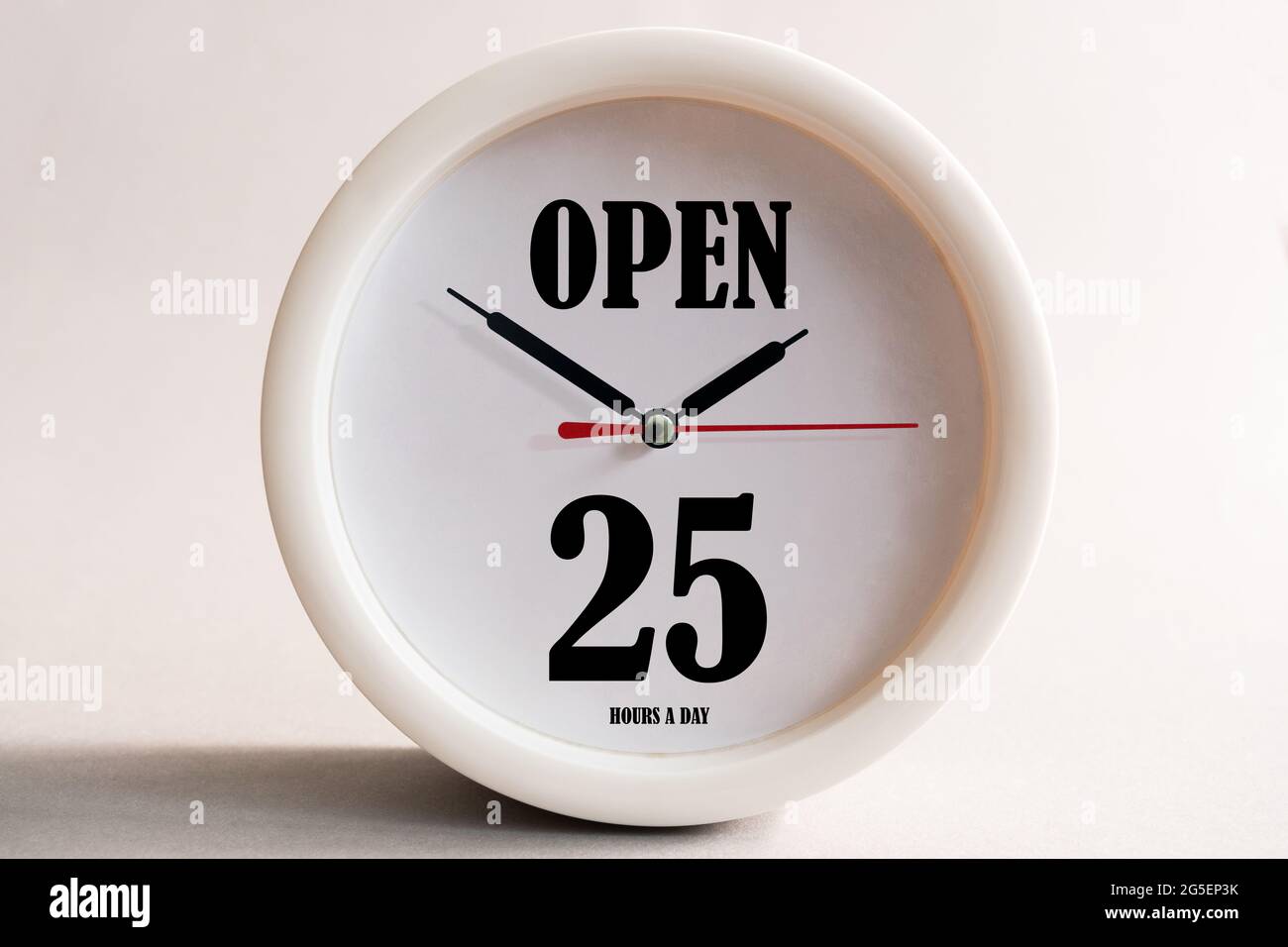 Ladenschild-Design, 25 Stunden am Tag geöffnet Stockfotografie - Alamy