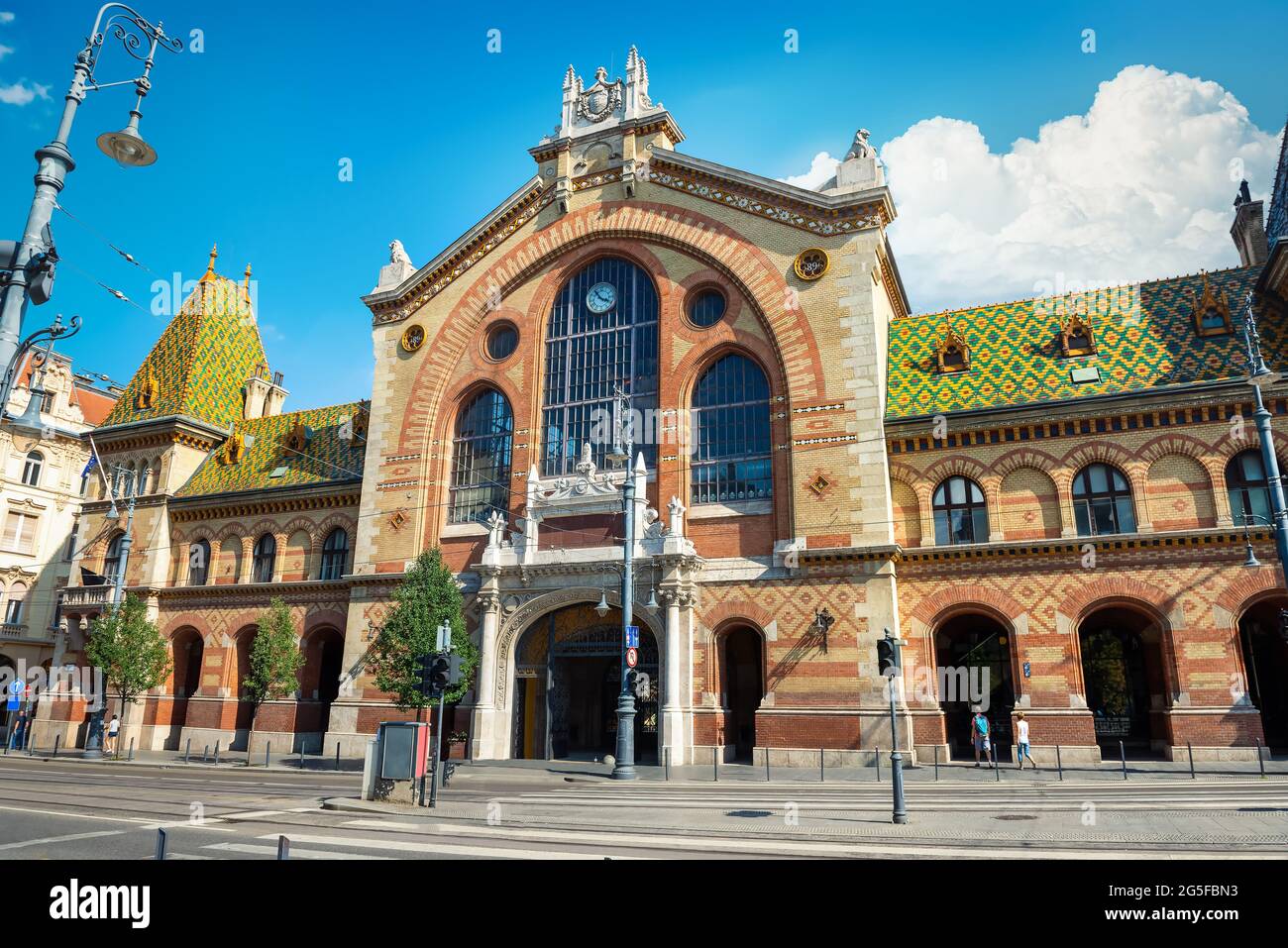 Historisches Gebäude der zentralen Markthalle in Budapest, Ungarn Stockfoto